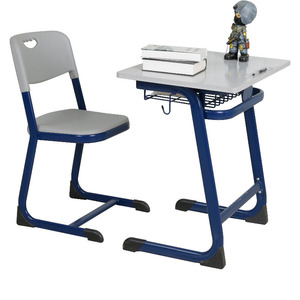 Ensemble de bureau et de chaise de classe moderne avec structure en métal, design personnalisable, garantie de 3 ans - Product Image 1