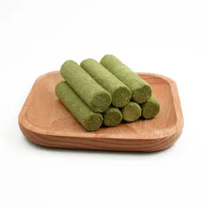 Hot Sale Healthy Cat Grass Stick Snack Remove Hair OEM Logo Freeze Dried Cat Grass Cat Snacks