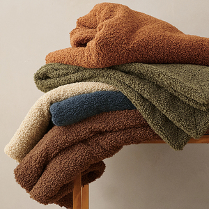 <strong>Teddy</strong> Boucle Throw Blanket Soft Plush Cozy Sofa Blanket Reversible Warm Bed Throw Manufacturer OEM Wholesale Supplier - Product Image 1