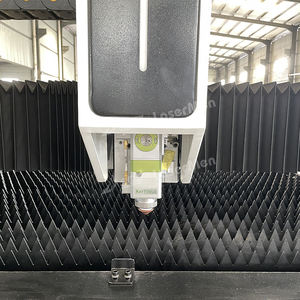 Potente 1500W 2000W 3000W 6000W Lasermen Cortador láser de fibra de LM-1325AF para uso industrial - Product Image 6