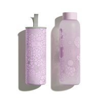 Bouteille d'eau de sport portable personnalisée avec logo, 500 ml, en verre transparent, anti-fuite, avec couvercle en bois de bambou et manchon de protection coloré