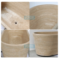 Baignoire ovale autoportante en travertin beige naturel de style Wabi-sabi pour douche et bain à remous