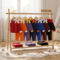 Ensemble de vêtements pour enfants : Haut à manches longues avec nœuds et pantalon de sport pour bébés filles, thème équipe de football, tenue de boutique pour enfants, idéal pour les jeux de ballon