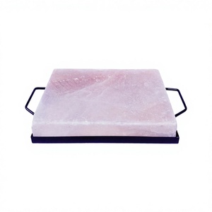 Venta al por mayor de losas de sal rosa del Himalaya natural tallada, bandejas de hierro para cocinar, azulejos de sal del Himalaya, ladrillos de sal hechos a mano - Product Image 6