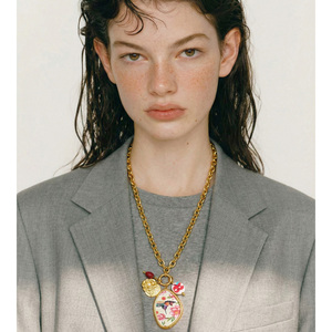 JINYOU 1794 Primavera Verano <span class=keywords><strong>2026</strong></span> Collar Largo con Colgante de Flor de Resina y Acero Inoxidable - Product Image 5