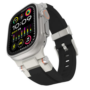 Correa de Reloj de Silicona con Tachuelas Metálicas Mecánicas Compatible con Apple Watch Ultra 9876543210 Series SE - Product Image 5