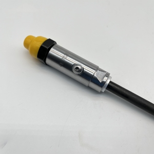 อะไหล่เครื่องยนต์ดีเซล หัวฉีดน้ำมันเชื้อเพลิง 4W7031 สำหรับเครื่องยนต์ 3306 3306B 3306C - Product Image 1