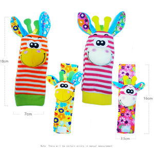 Chaussons-chaussettes en caoutchouc pour bébés et enfants, chaussettes licorne, hochets pour enfants, jouets pour bébés, vente en gros - Product Image 4