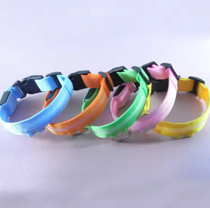 Collar LED Intermitente para Perros con Patrón Sólido, Collar de Seguridad Ecológico para Perros y Animales Pequeños - Product Image 6