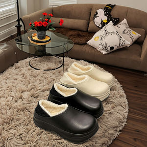 Sabots de <span class=keywords><strong>jardin</strong></span> classiques pour femmes en EVA, doux, en peluche, en coton, fourrés, pour l'hiver, avec fonction antidérapante et imperméable pour l'automne, chaussures - Product Image 3