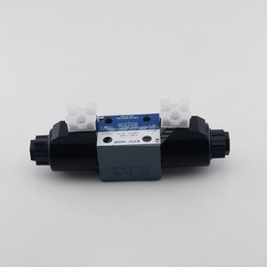 Solenoide Tokimec DG4V-3/5 de Control Direccional Hidráulico - Product Image 1