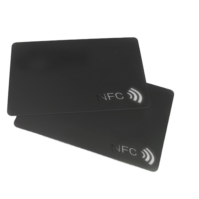 Custom Personalized Black PVC NFC Smart Matt Card 13.56MHz RFID Communication Interface for Membership and Business Use