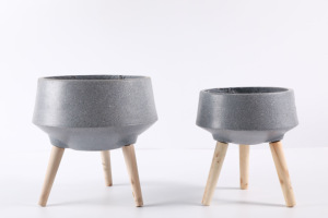 Maceta Moderna de Cerámica con Patas de Madera, Diseño Minimalista, Acabado Glaseado, Macetas de Interior para Decoración del Hogar - Product Image 5