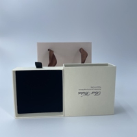 Boîtes cadeaux personnalisées pour bijoux – Fournisseur en gros OEM/ODM – Emballages de luxe en velours/cuir avec logo pour boutiques, mariages et fêtes
