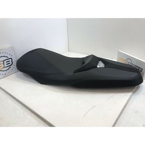 Sella per Moto Triumph Compatibile con Corona Mozzo Parastrappi Street Scrambler 900 2021 2022 - Product Image 1