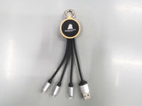 Gantungan Kunci USB mikro Logo LED 0.2m, pengisi daya bisnis nilon dengan pelindung Earphone menyala dalam gelap 3A pengisian cepat