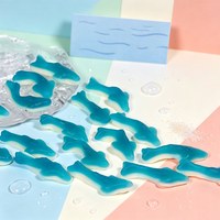 Bonbons gélifiés halal en forme de poisson bleu de dessin animé, saveur sucrée fruitée, en gros, pour enfants