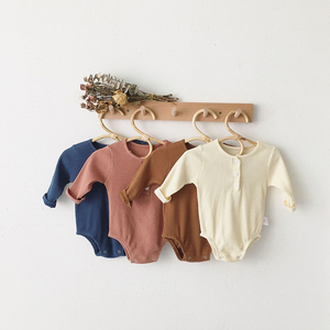 Pijama Enterizo Orgánico de Manga Larga para Bebé con Cremallera, Pelele Acanalado Personalizado con Cremallera en los Pies - Product Image 1