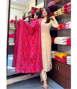 Nouveau élégant romain soie Kurta ensemble indien traditionnel tenue pour les femmes mariage fête porter concepteur ethnique trois pièces Kurti ensemble - Product Image 1