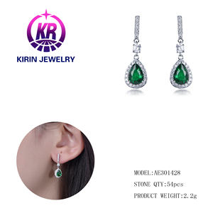 Pendientes de Aro Colgantes de Plata de Ley 925 con Diamantes Pavé Estilo Baguette para Mujer, Joyería de Moda - Product Image 2