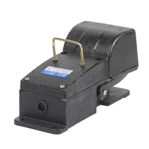 Ydt1 11 – interrupteur au pied à réinitialisation automatique, 250x100x128mm, pour pédales de commande de machines-outils, presses hydrauliques - Product Image 2