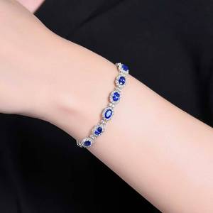 Pulsera de Oro de 18K con Zafiro Natural de Sri Lanka de 5.1CT y 142 Zafiros Blancos con Corte Ovalado y Halo, Joyería Fina con Piedras Preciosas - Product Image 5