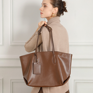 Bolso <span class=keywords><strong>Shopper</strong></span> <span class=keywords><strong>de</strong></span> Cuero Curtido Vegetal Sostenible Bolso <span class=keywords><strong>de</strong></span> Trabajo Gran Capacidad Mujer Fábrica Venta al por Mayor - Product Image 1