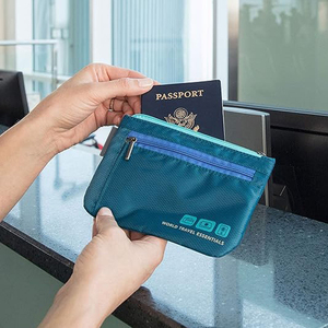 Ensemble de 2 organiseurs de documents de voyage essentiels pour le monde entier : <span class=keywords><strong>porte</strong></span>-passeports familial <span class=keywords><strong>et</strong></span> portefeuille anti-RFID pour documents de voyage - Product Image 5