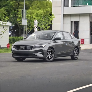 Volante a la Izquierda para Emgrand 2026 1.5L MT Sedán |   Asientos de Gasolina/Petróleo para Autos <span class=keywords><strong>Nuevos</strong></span> a Precio Económico en Stock con Envío Rápido - Product Image 4