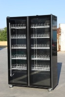 Réfrigérateur vertical pour bars Réfrigérateur à deux portes Vitrine réfrigérée pour le stockage du vin, de la bière et des boissons dans les hôtels et les restaurants