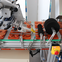 Machine d'étiquetage de boissons à écran tactile Orshang, électrique, automatique, contrôlée par PLC, à grande vitesse, pour roulements de moteur, double plateau plat
