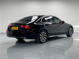 <span class=keywords><strong>Mercedes</strong></span> E300L Luxe 2024, Berline Exécutive à Châssis Long 2.0T+48V <span class=keywords><strong>Hybride</strong></span> Léger - Product Image 6