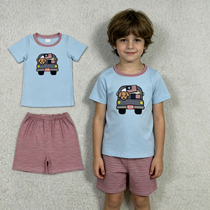 Conjuntos de Ropa RTS Boutique Casual de Verano para el 4 de Julio, Camiseta y Pantalones Cortos con Bordado de Perro y Coche para Hermanos y Niños Pequeños - Product Image 3