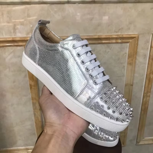 <span class=keywords><strong>Scarpe</strong></span> rosse <span class=keywords><strong>con</strong></span> fondo Sole <span class=keywords><strong>scarpe</strong></span> da uomo 2025 alte di marca <span class=keywords><strong>con</strong></span> fondo nero e rosso <span class=keywords><strong>scarpe</strong></span> sportive di design Unisex <span class=keywords><strong>con</strong></span> borchie - Product Image 5