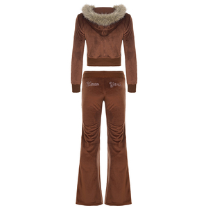 Conjunto Deportivo de Terciopelo T-0499 para Mujer, Estilo Urbano, Ecológico, con Capucha, Pantalones Largos de Punto en Contraste, Corte Regular - Product Image 6