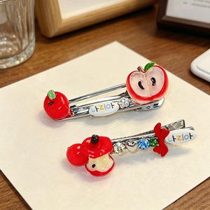 Nouvelle pince à cheveux pomme, style dessin animé, mignonne et féminine, douce et créative, pince polyvalente pour frange, pince latérale, accessoire capillaire passe-partout - Product Image 1