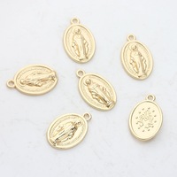 Pendentif ovale en alliage de zinc avec figurine de Jésus et de la Vierge, pour bijoux faits main, accessoires de pendentif électroplaqué