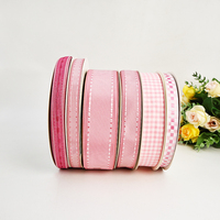 Arc de ruban de fleurs d'organza de polyester 100% fraîchement cuit au four pour la sangle de cavalier de cadeau