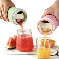 Bouteille de sport en silicone créative de 500 ml avec filtre infuseur, tasse à jus pliable portable en silicone