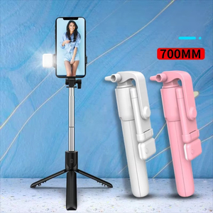 Trípode Flexible Impermeable para Selfies con Rotación y Control Remoto Bluetooth, Soporte Extensible para Teléfono para Transmisión en Vivo, Vlogging, TikTok - Product Image 1