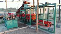Machine à blocs hydraulique QT4-15 du fabricant d'origine Shengya pour différents types de blocs creux, de briques pleines et de pavés
