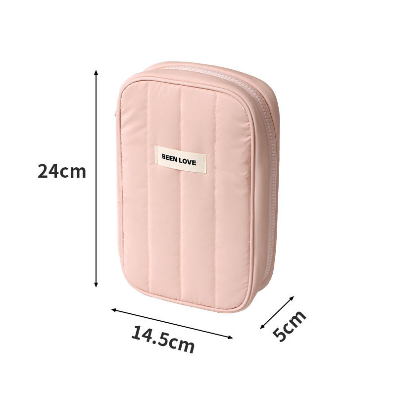 สีชมพูร้อน