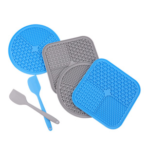 Silicone Dog Cat Licking Plate Slow Feeding Bowl Puzzle Enrichment Hidden Food Toy Boredom Relief Interactive Feeding Tray - Product Image 5