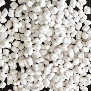 Masterbatch de relleno de alta blancura e inodoro, bien dispersado para película moldeada y bolsas de embalaje, para descuentos por volumen. Masterbatches plásticos. - Product Image 1