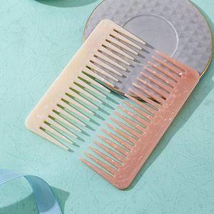 Peigne à dents larges avec logo personnalisé Peigne à cheveux antistatique en plastique démêlant texture marbrée pour la <span class=keywords><strong>coiffure</strong></span> - Product Image 3