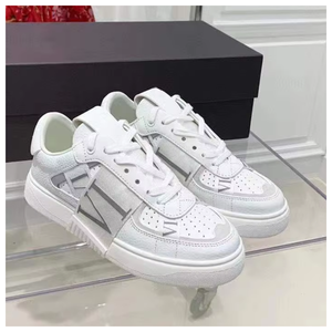 Baskets décontractées de luxe pour créateur de mode, avec logo, en cuir de vachette, à lacets, amortissantes, antidérapantes, de haute qualité - Product Image 4