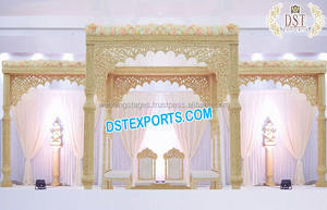 Mandap Dorado Tallado para Bodas Glamorosas, Mandap Dorado Tallado en FRP para Bodas Reales en EE. UU., Mandap Dorado Tallado en Fibra para Bodas Elegantes en EE. UU. - Product Image 2
