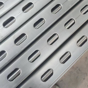 41*41 מ "מ פלדה ג u ערוץ מעקות לטבול חם מגולוון פוטו וולטאי - Product Image 3