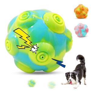 <span class=keywords><strong>Balle</strong></span> à mâcher pour <span class=keywords><strong>chien</strong></span> en <span class=keywords><strong>plastique</strong></span> écologique de haute qualité, design de dessin animé, nouveauté, indestructible, interactive, avec sifflet, personnalisable pour l'entraînement - Product Image 1