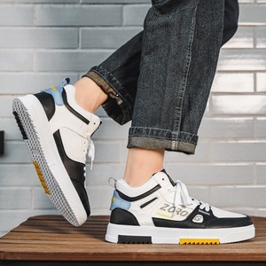Zapatillas de Skate Casuales Blancas de Caña Alta de Moda 2026, Nuevas de Primavera, Cómodas, Deportivas, para Hombre, con Forro de Malla, Estilo Casual Medio - Product Image 3